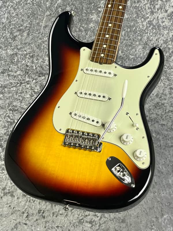 Fender MIJ Traditional II '60s Stratocaster | Reverb