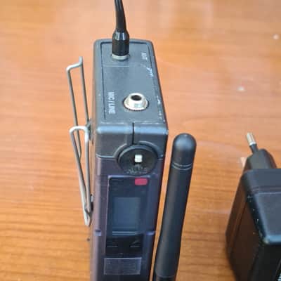 Sennheiser Diversity Reciver IM100+Transmitter ew100+Headmic me3 image 7