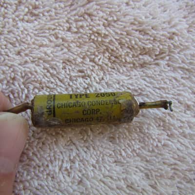 Vintage Chicago Condenser Corp Capacitor Vintage Amplifier Or Guitar Capacitor Vintage Amp/Guitar Part .05MFD 200 VDC image 2
