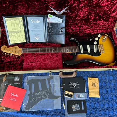 Fender Fender Custom Shop Stevie Ray Vaughan Signature Stratocaster Relic - 3-tone Sunburst image 1
