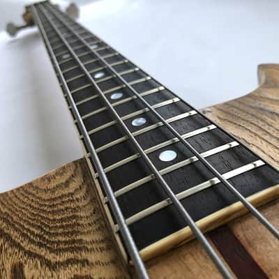 1980 Washburn Vulture I SB-40-1 Bass image 5