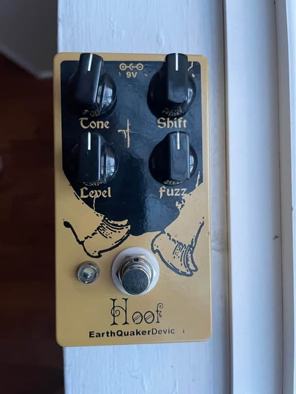 EarthQuaker Devices Hoof Hybrid Fuzz | Reverb Canada