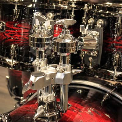 Yamaha Live Custom Hybrid 6-piece UZU Magna Sunburst Drum Set - Demo! image 8