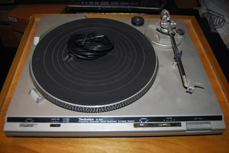 Technics SL-B30 1980's silver image 1
