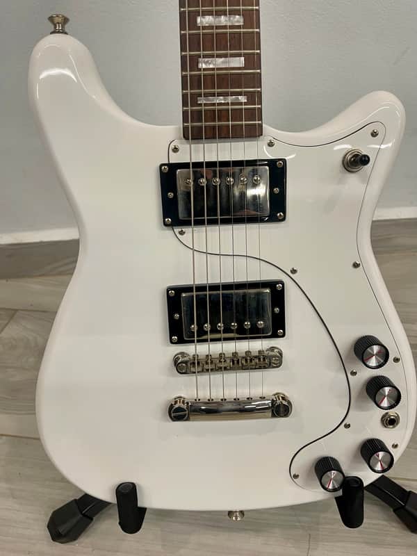 Epiphone Wilshire PRO 2010 - Alpine White image 1
