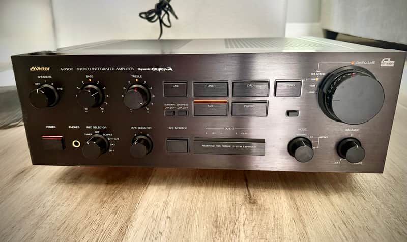 Victor A-X900 Rare Class A (100V)