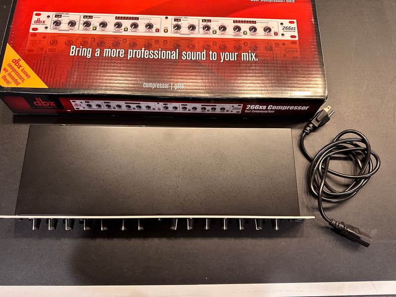dbx 266xs Dual-Channel Compressor / Gate 2010s - Silver Bild 1