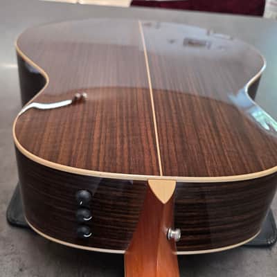 Taylor 818e ARTIST OWNED BY THE VAMPS Stage Played Pro USA Acoustic-Electric American 818 GO Grand Orchestra Jumbo 800 Series Celebrity Guitar image 9
