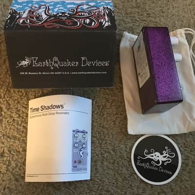 EarthQuaker Devices Time Shadows II Subharmonic Multi-delay Resonator Pedal 2023 - Maroon/White image 2