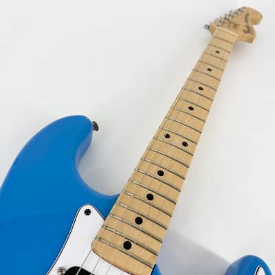 1981 Fender American International Series Hardtail Stratocaster – Maui Blue image 10