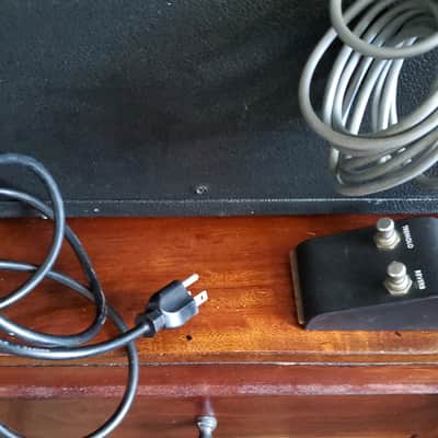 Kalamazoo Reverb 12 1966 - Tube amp image 4