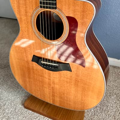 Taylor 214ce DLX 2014 - Present - Natural image 1