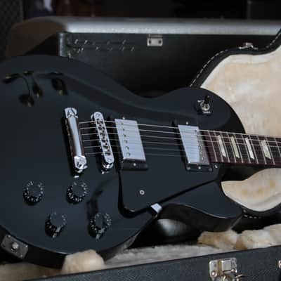 Gibson Les Paul Studio 2010 - Ebony image 4