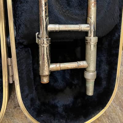 King 606 Model Tenor Trombone with case and mouthpiece image 5