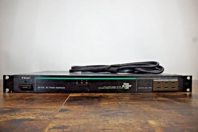 TEAC AV-P35 AC Power Distributor HI-FI Line Noise image 1