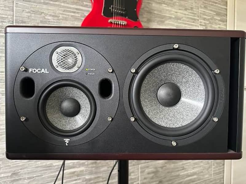 Focal TRIO6 Be Professional 3-Way Active Studio Monitoring System image 1