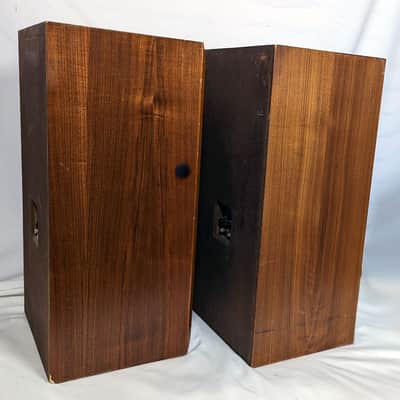 Pair of KLH Model #5 Floor Speakers 1975 Vintage Walnut image 16