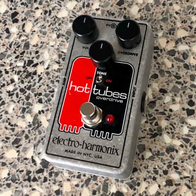 Electro-Harmonix Hot Tubes Nano Overdrive 2013 - Present - Red / Black / Gray image 3