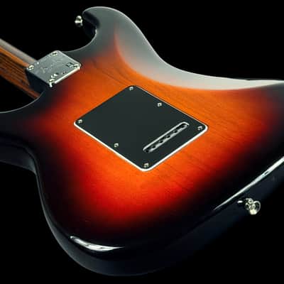 2016 Fender Stratocaster Standard Limited Edition with Solid Rosewood Neck - 3-Tone Sunburst image 4