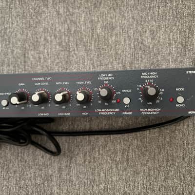 DOD  834 Series II Stereo Crossover image 7