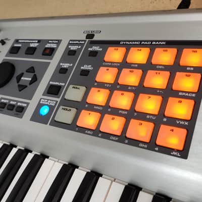 Roland Fantom-X7 76-Key Keyboard Workstation 2004 - 2008 - Silver image 5