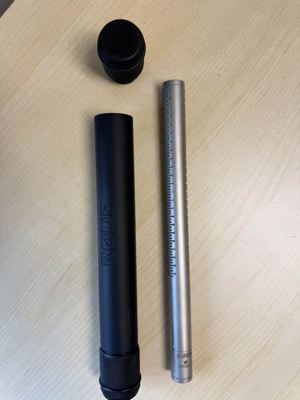 RODE NTG3 Broadcast Shotgun Condenser Microphone 2010's - Silver image 1