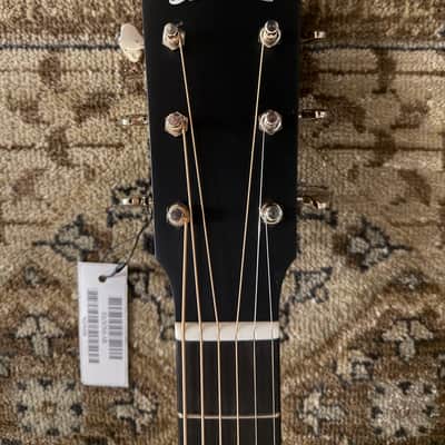 Eastman E1OOSS-SB Slope Shoulder OO-Style Acoustic Guitar w/ Gig Bag & Free Pro Setup image 4