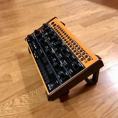 Stand behringer crave synth stand - 3dstudiofurniture image 3