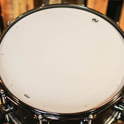 DW 6.5x14 Collector's Satin Black over Brass w/ Black Nickel Snare Drum - DRVD6514SVNBK image 4