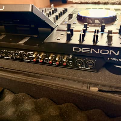 Denon Prime 4+ 4-Deck DJ System 2023 - Present - Black image 14