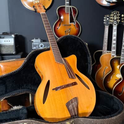 1996 McCurdy "Vie et Arte" Acoustic Archtop with One Piece Back image 17