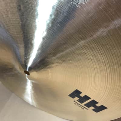 Mint Sabian 16" HH Suspended image 4