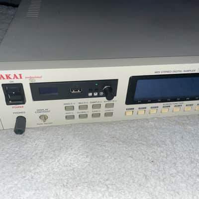 Akai S3000XL MIDI Stereo Digital Sampler 1996 - White