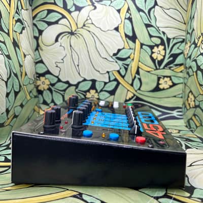 Electro-Harmonix 45000 Multi-Track Looping Recorder - Used image 6