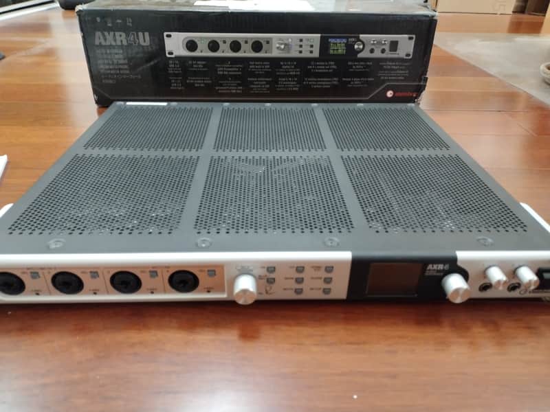 Steinberg AXR4U USB-C Audio Interface 2019 - 2020 - Silver image 1