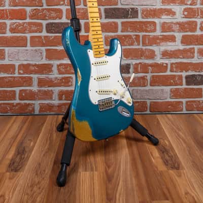 Fender Custom Shop 2017 Limited NAMM 64 Stratocaster Relic 2017 Ocean Turquoise Over Gold w/OHSC image 3