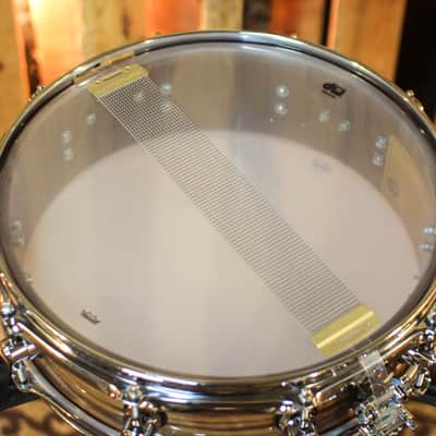 DW 4x14 Collector's Pure Walnut Natural Lacquer over Quilted Walnut Snare Drum - SO#1424831 image 5