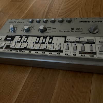 Roland TB-303 Bassline Synthesizer Module 1981 - 1984 - Silver image 3