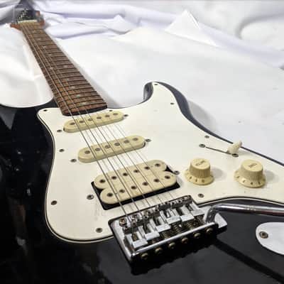 Hondo H77 1980's Strat copy HSS - Black w/ Tremolo Arm | Reverb