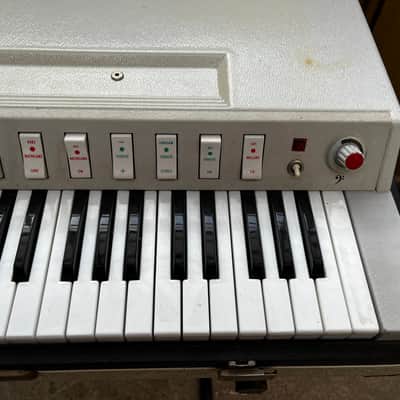 Hohner Symphonic 35 1969 - White image 6