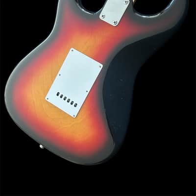 Fresher Straighter Stratocaster Japan 70’s - Sunburst image 4