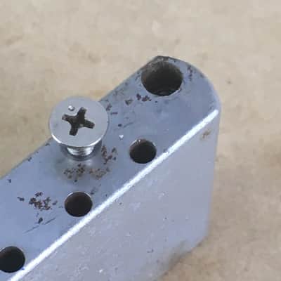 Vintage 1980s Fender Japan Lefty MIJ Tremolo Strat Block 56.5mm Spacing Stratocaster Bridge Steel image 4