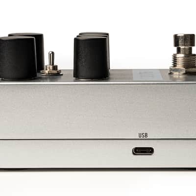 Universal Audio UAFX 1176 Studio Compressor Pedal image 2