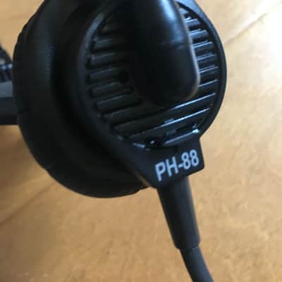 Telex Telex PH-88 Single Sided Announcer Headset Flex Dynamic Boom Microphone and AF4 connector image 2