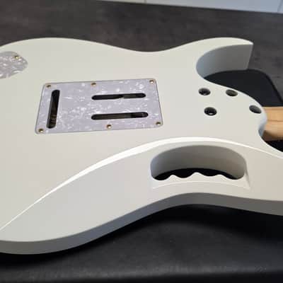 Ibanez JEM-7V TEAM J. CRAFT Prestige Steve Vai Signature 2008 White MIJ Japan JEM7V 7 6 String Pro Artist Guitar CASE QUEEN Tree of Life HSH Scalloped Super Strat image 21