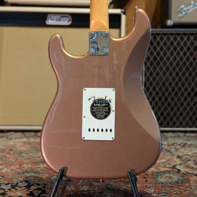 Fender Classic Series '60s Stratocaster with Rosewood Fretboard- 2003 - Burgundy Mist image 4