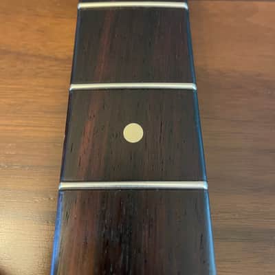 Musikraft Stratocaster Neck Indian Rosewood 10-16" Oil Finish, Heavy Rolled Edges, Light Roast image 4