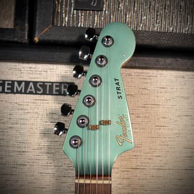 Fender "The Strat" Stratocaster Lake Placid Blue 1980 image 3