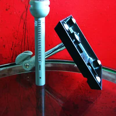 Vintage 1996 Electro-Voice RE10 Supercardioid Dynamic Microphone Low Z w mic clip & Atlas DS-2 desk stand RE11 RE15 RE16 RE18 Stevie Nicks # 4 image 17