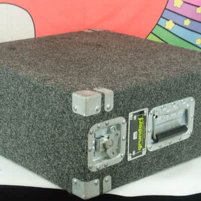 Used Grundorf 4-Space Rack Box, Carpet Gray image 2